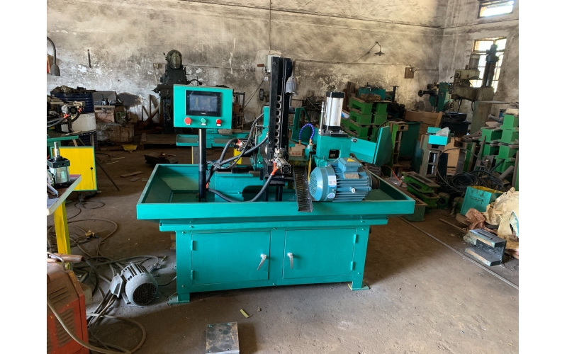 如何解決全自動(dòng)儀表車(chē)床的刀具磨損問(wèn)題？